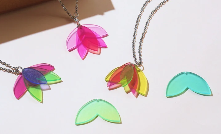 Dây chuyền - Kiếm $45
